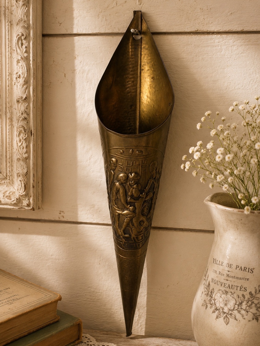 ❤️‍🔥Final sale price❤️‍🔥 
VINTAGE BRASS MATCHSTICK HOLDER –